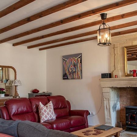 Lavender House - Traditional Stone House Oozing Charm And Character Cersay Esterno foto